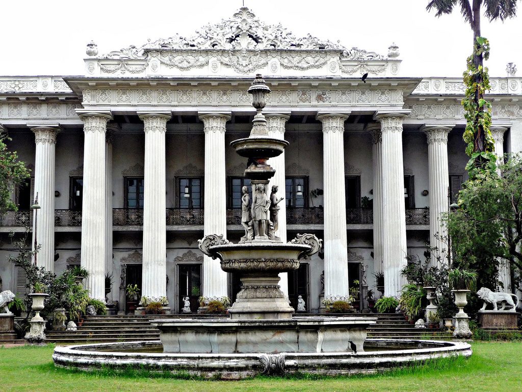 Great-Houses-of-Calcutta-Marble-Palace