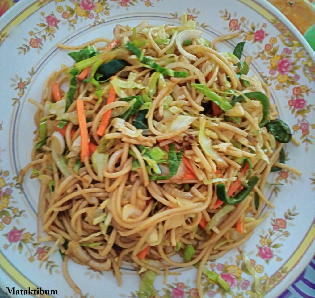 yummiest-veg-noodles-at-chail