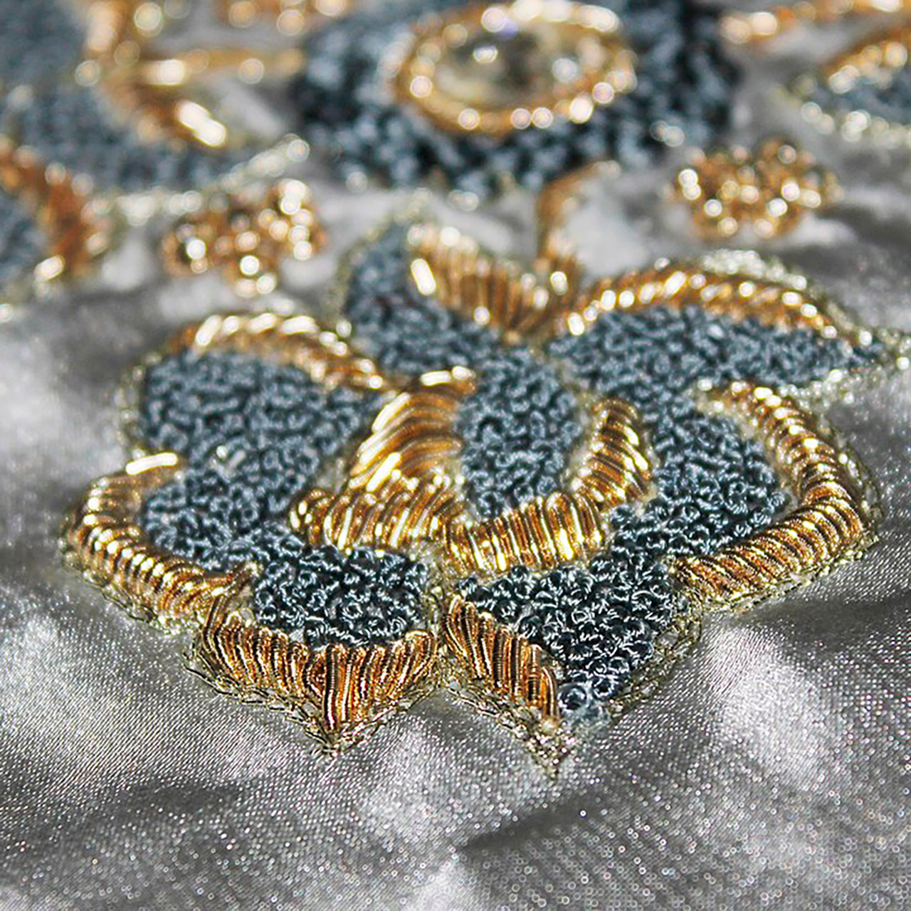 Handicrafts-of-India Zardosi