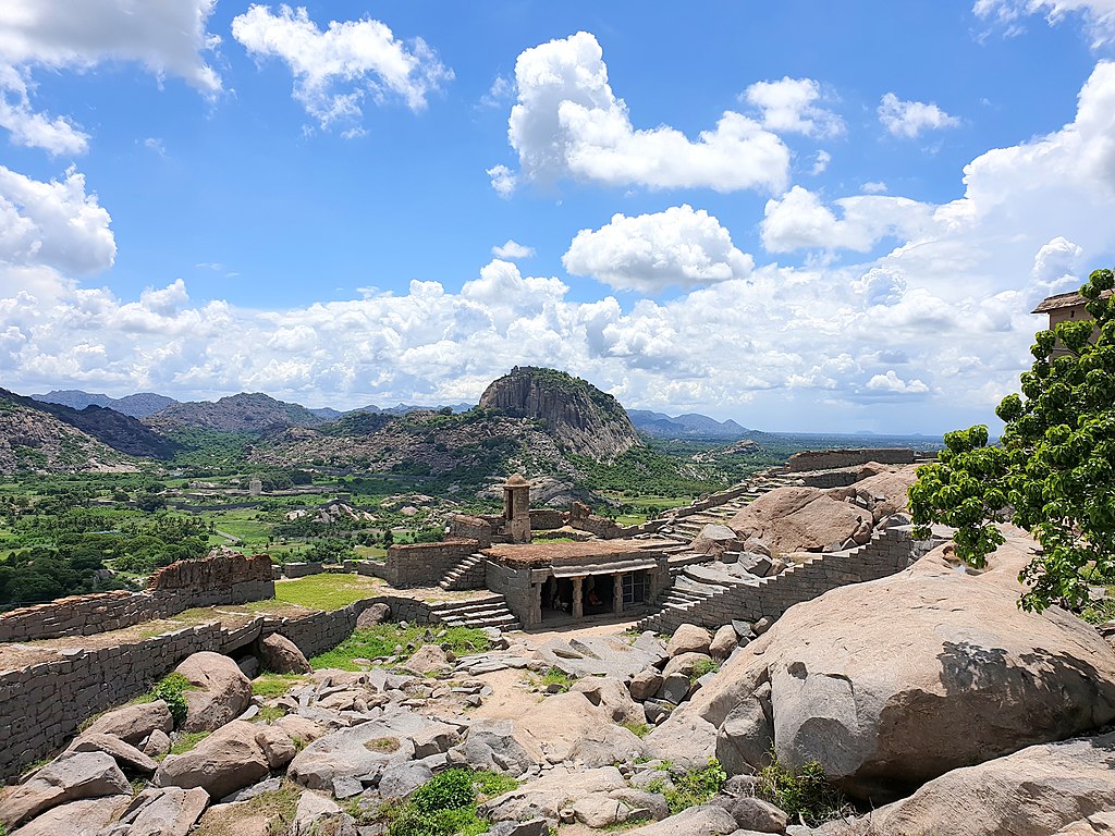 Trekking places in Tamil Nadu-Gingee Fort