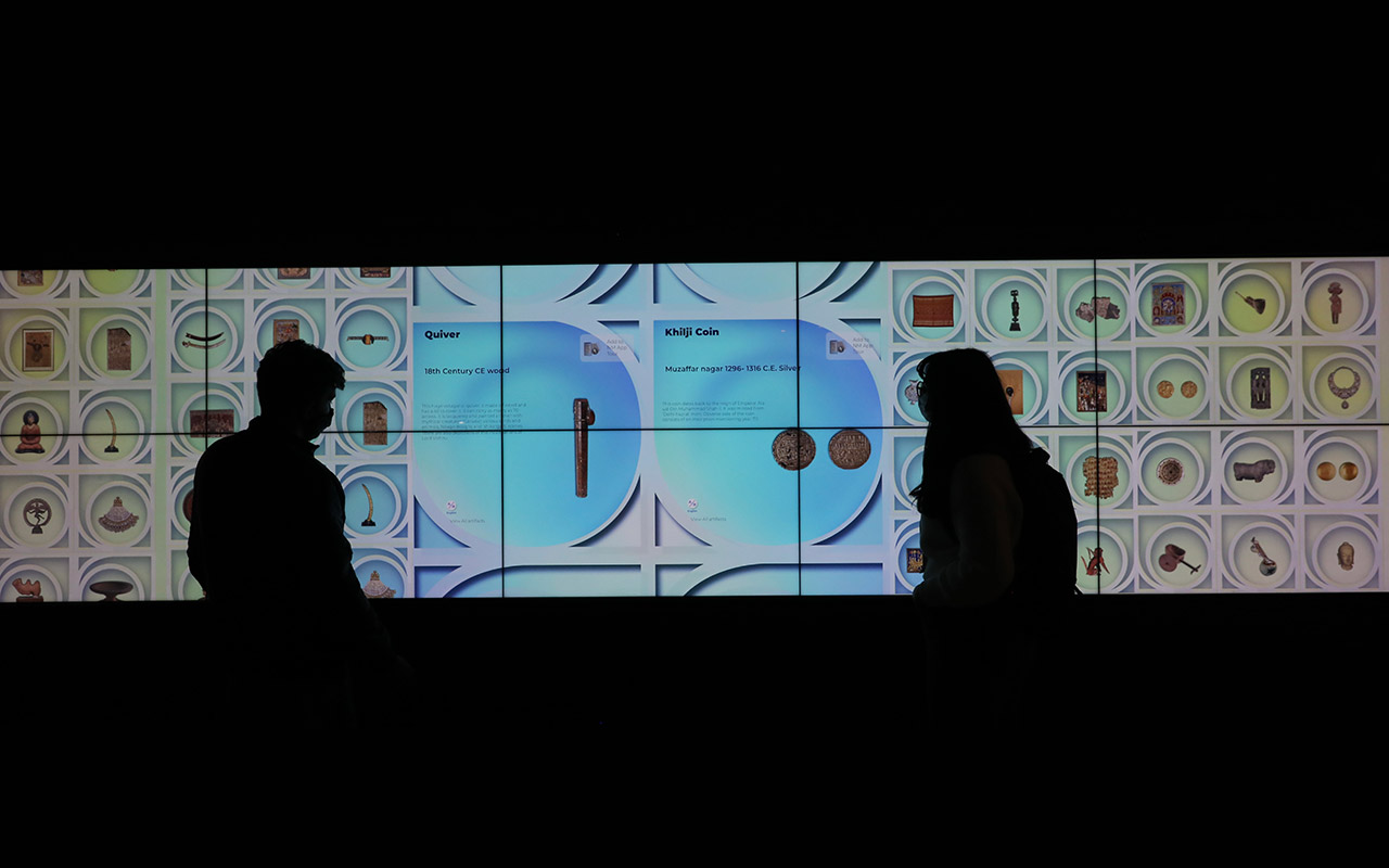 IAD-Interactive-touch-screen-in-the-lobby-area--