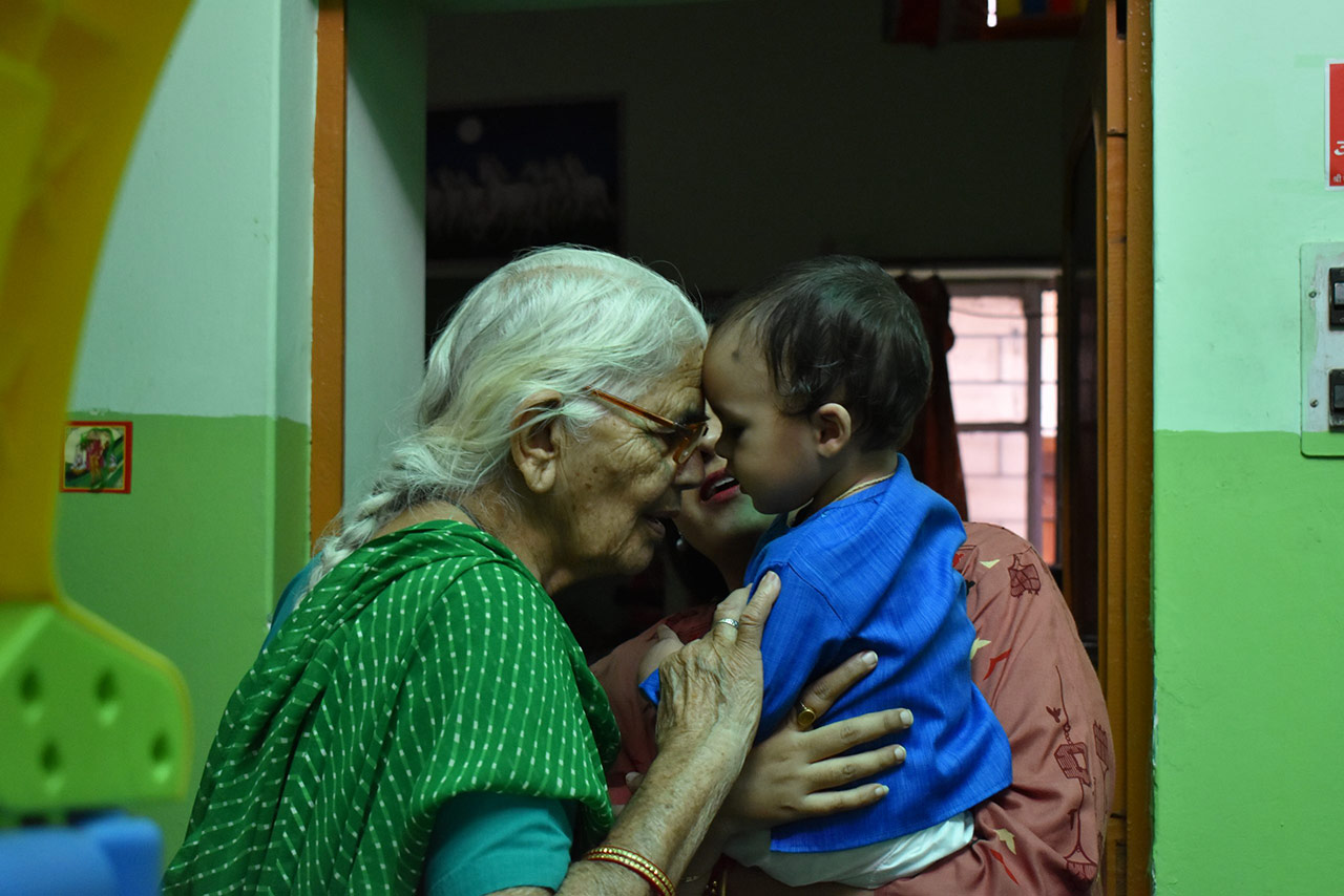 Advantages-of-a-Joint-Family-Better-Child-Care