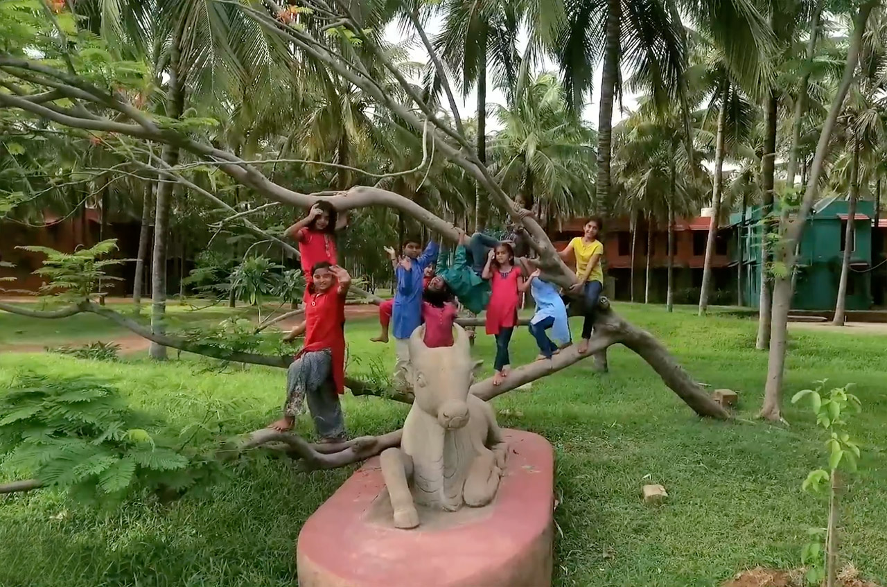 Isha-Home-School,-Coimbatore,-Tamil-Nadu