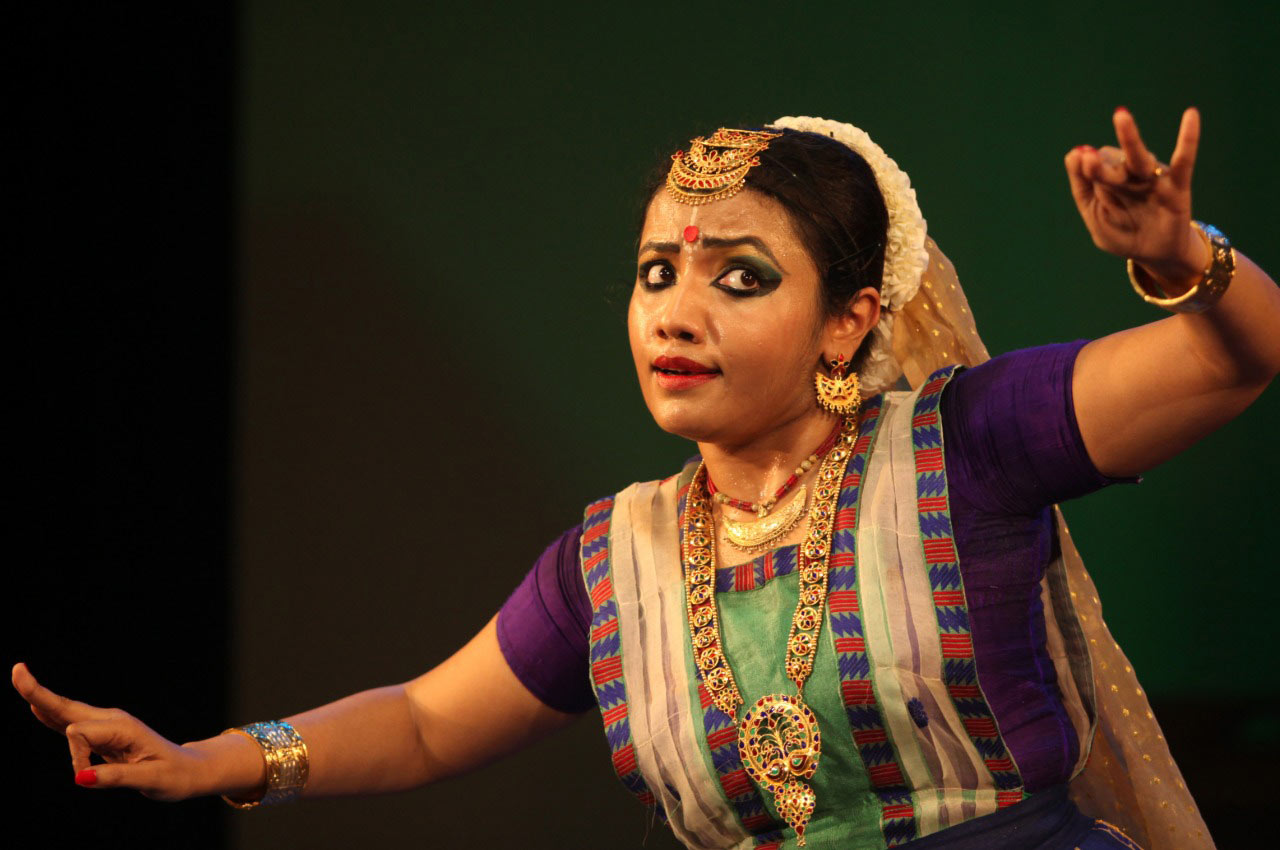 Key-features-of-Sattriya-Dance
