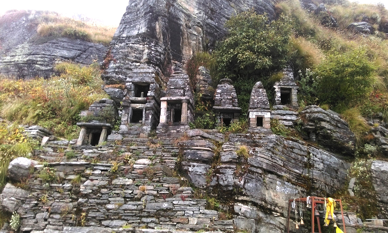 Temples-in-Uttarakhand-Rudranath-Temple