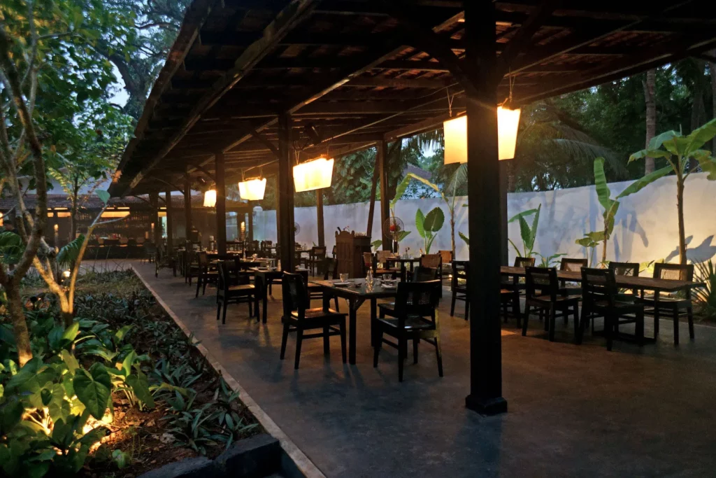  Restaurants-in-North-Goa-New-bomras-anjuna