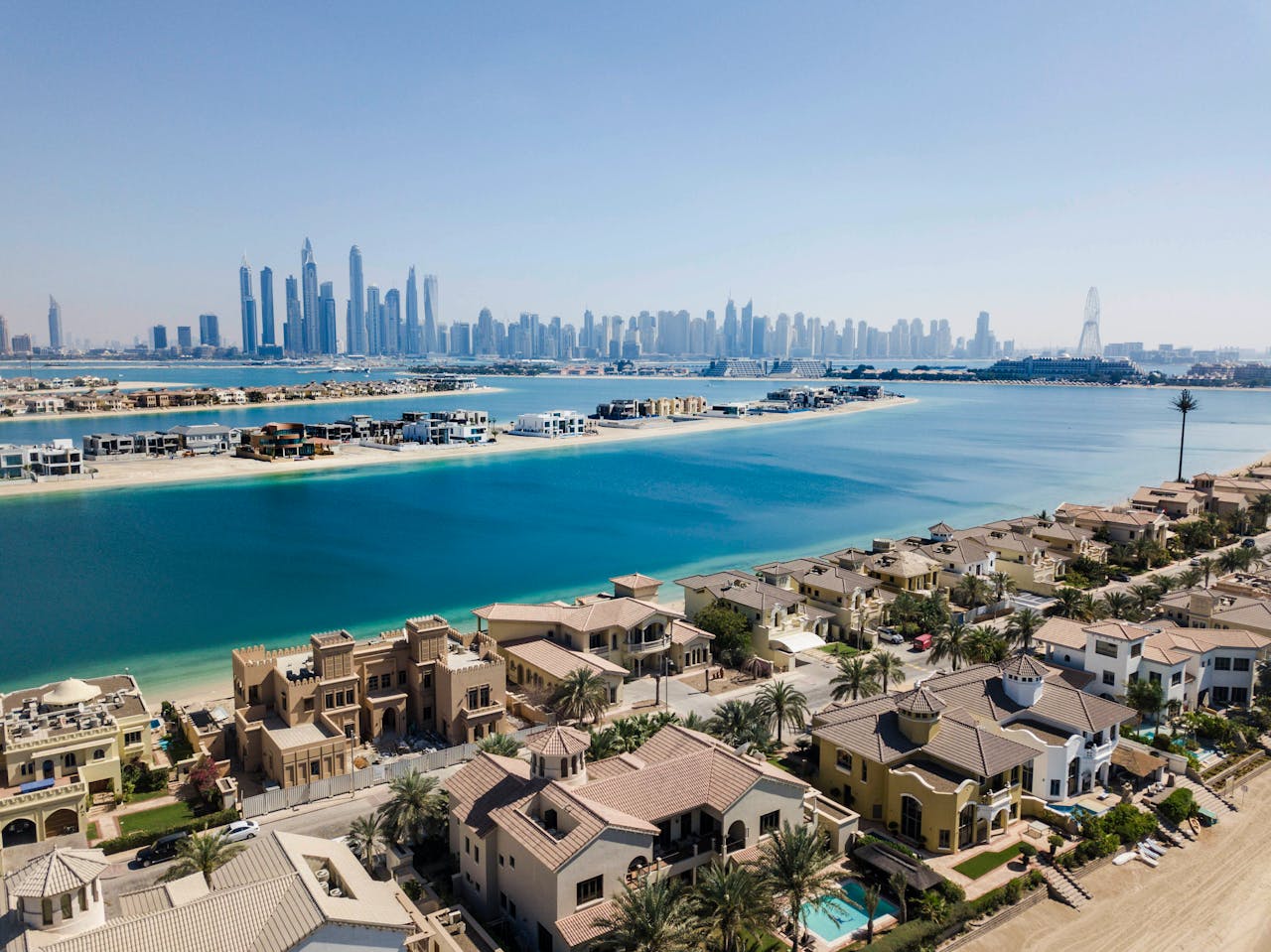 Things You Need To Know Before Buying Investment Property In Dubai-01