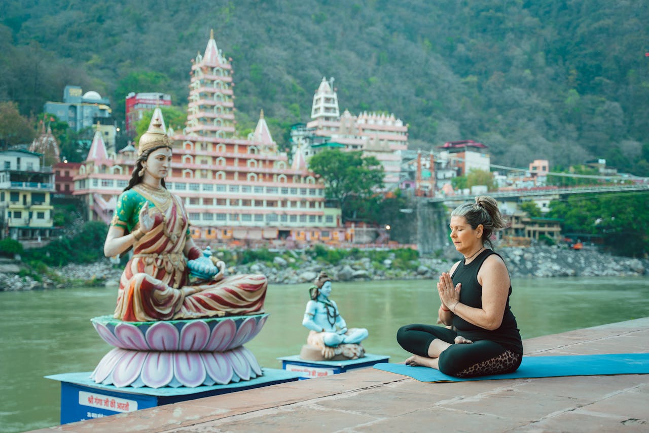 Rishikesh-The-World-Capital-of-Yoga-12
