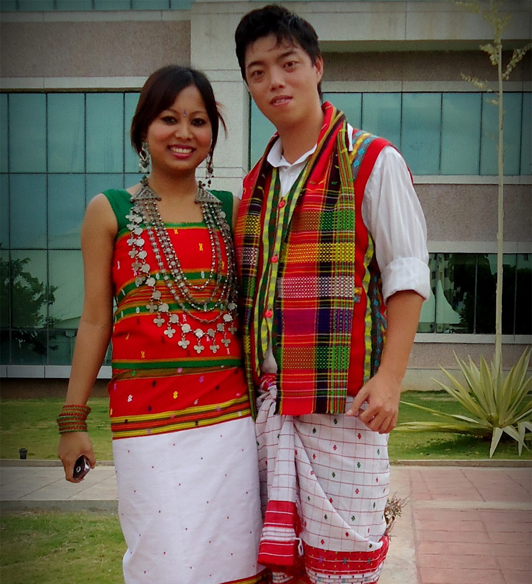 Traditional-Dresses-of-the-Seven-Sisters-Tripura