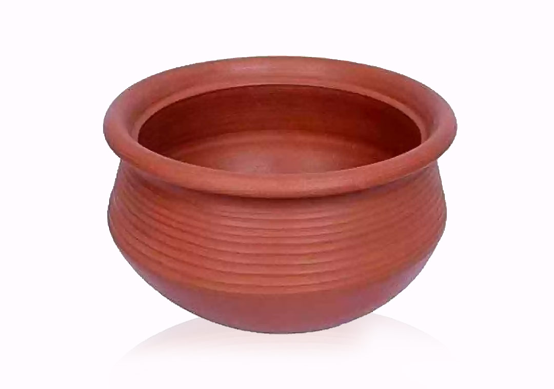 Traditional-Utensils-of-India-Handi-Clay-Pot