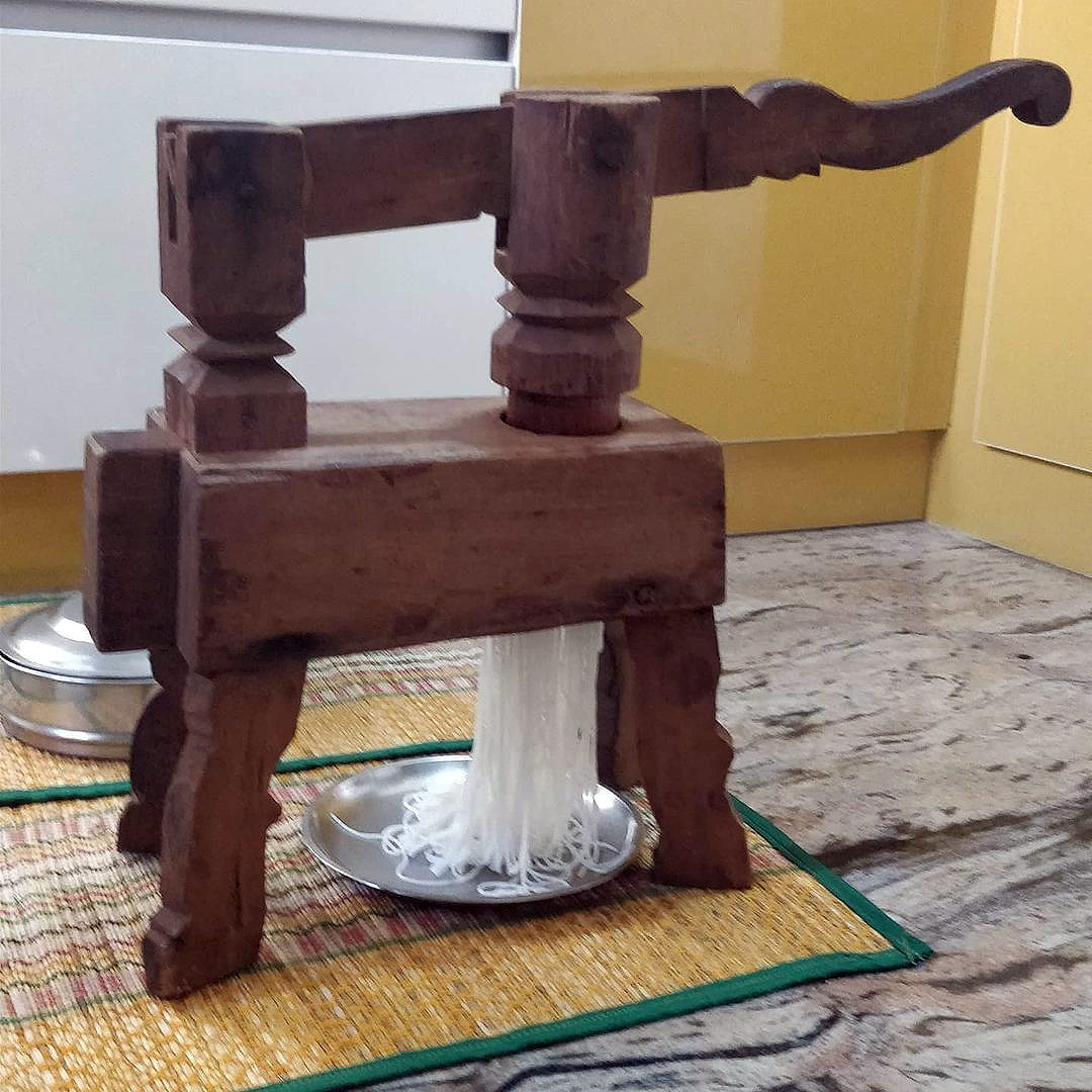 Traditional-Utensils-of-India-Sevai-Maker