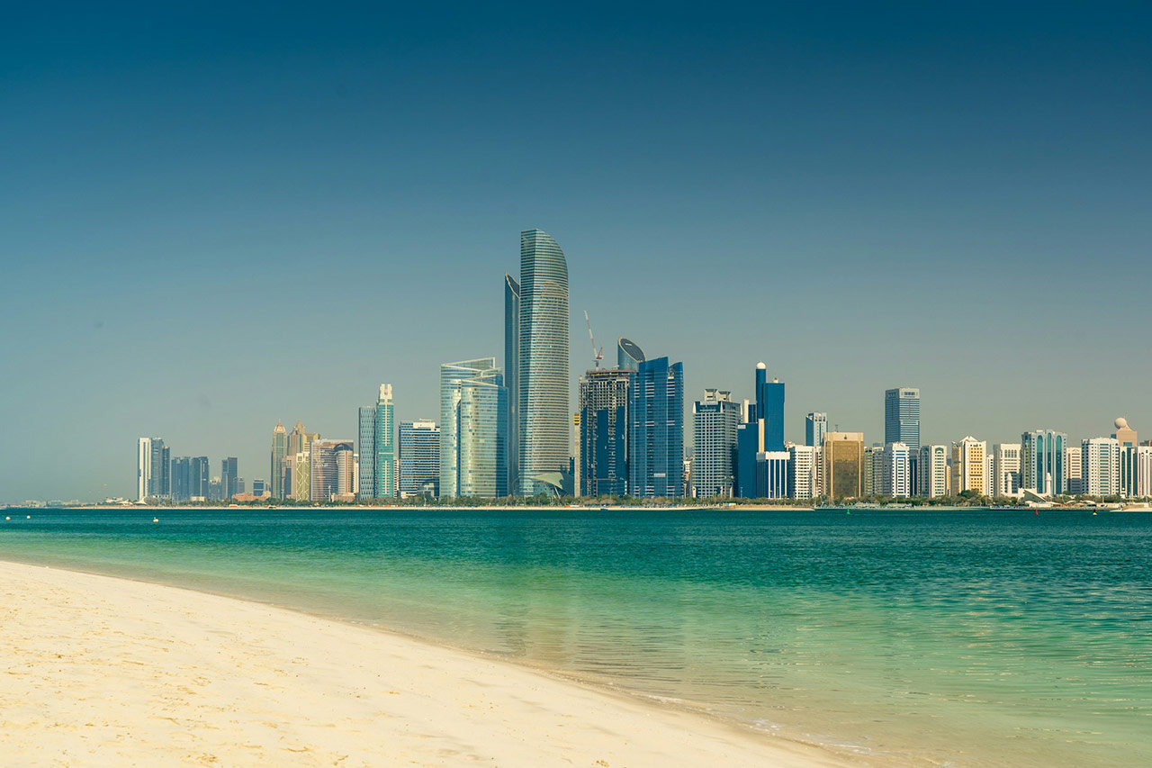 Abu-Dhabi's-Property-Market--A-Growing-Investment-Hub