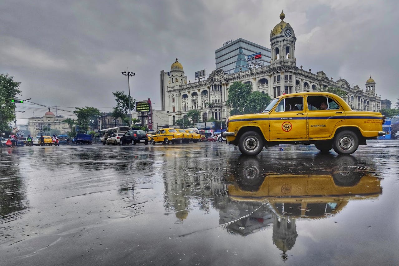 Monsoon in Kolkata-01