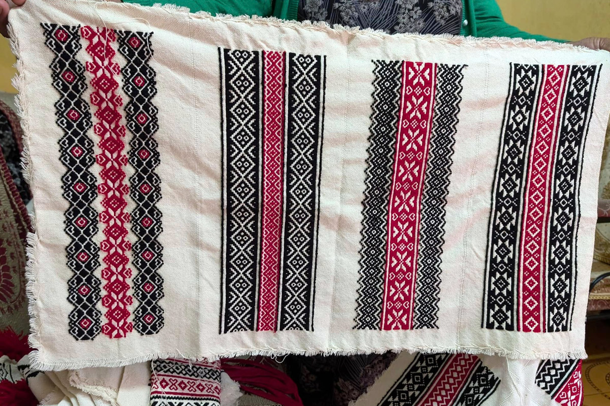 Toda-Embroidery-Designs-and-Patterns