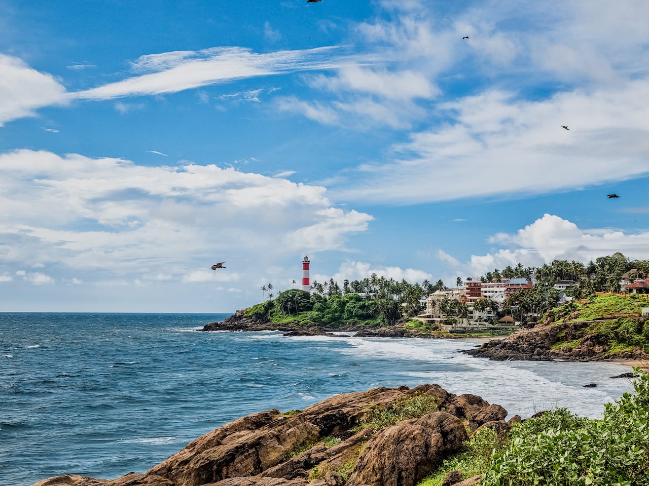 Places-To-Visit-in-Kerala-for-Weekend-Getaways-Kovalam