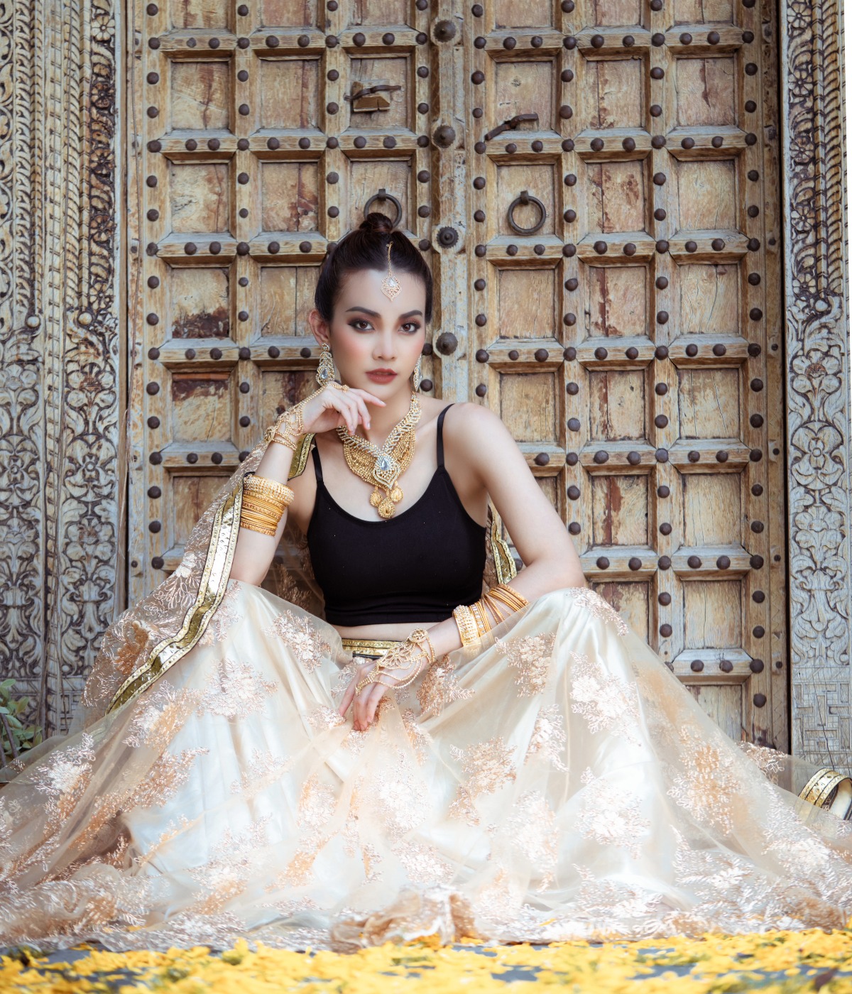 Diwali Fashion Trends 2025-Indo-Western Fusion Lehengas