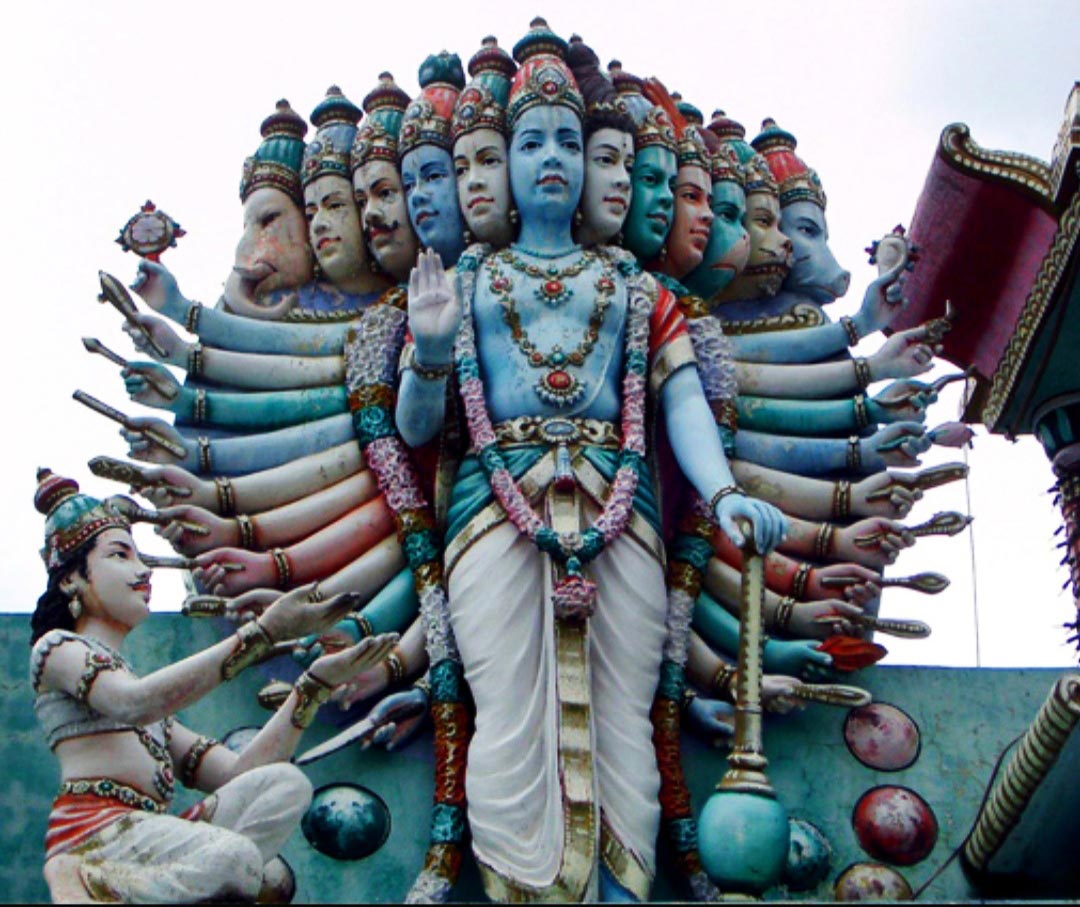 Statue-of-Krishna-as-Vishnu-in-his-Vishvarupa,-at-a-temple,-Singapore