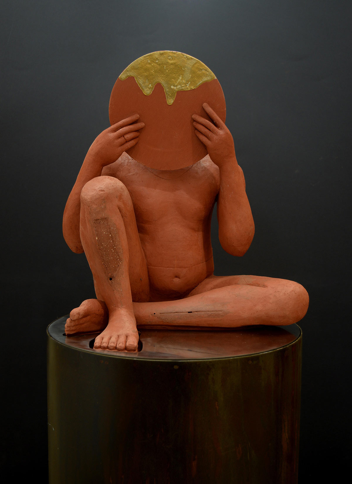 Chandrasekar-Koteshwar_No-Centre-only-Circle_Mild-Steel,-Stainless-Steel-Gesso-and-Terracotta_46.5-x-15.5-x-15-inches_2024-2025