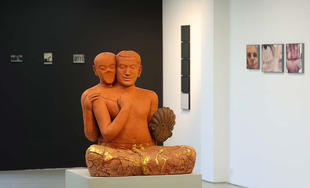 Wild,-Ordinary,-Enchanting,-Excruciating-Beauty-Explores-Contemporary-Realities-at-Thapar-Contemporary-01