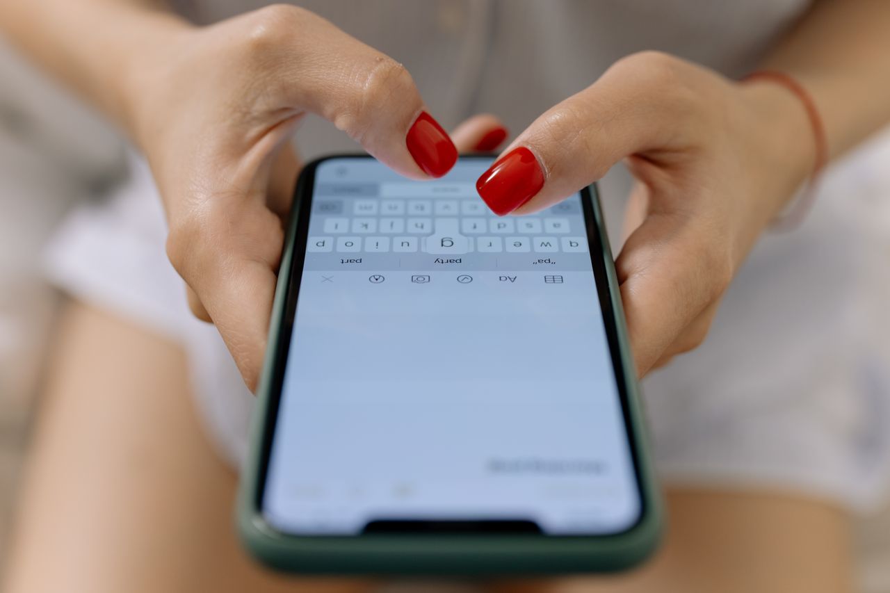 Mobile Messaging Strategy Without Building an App-01